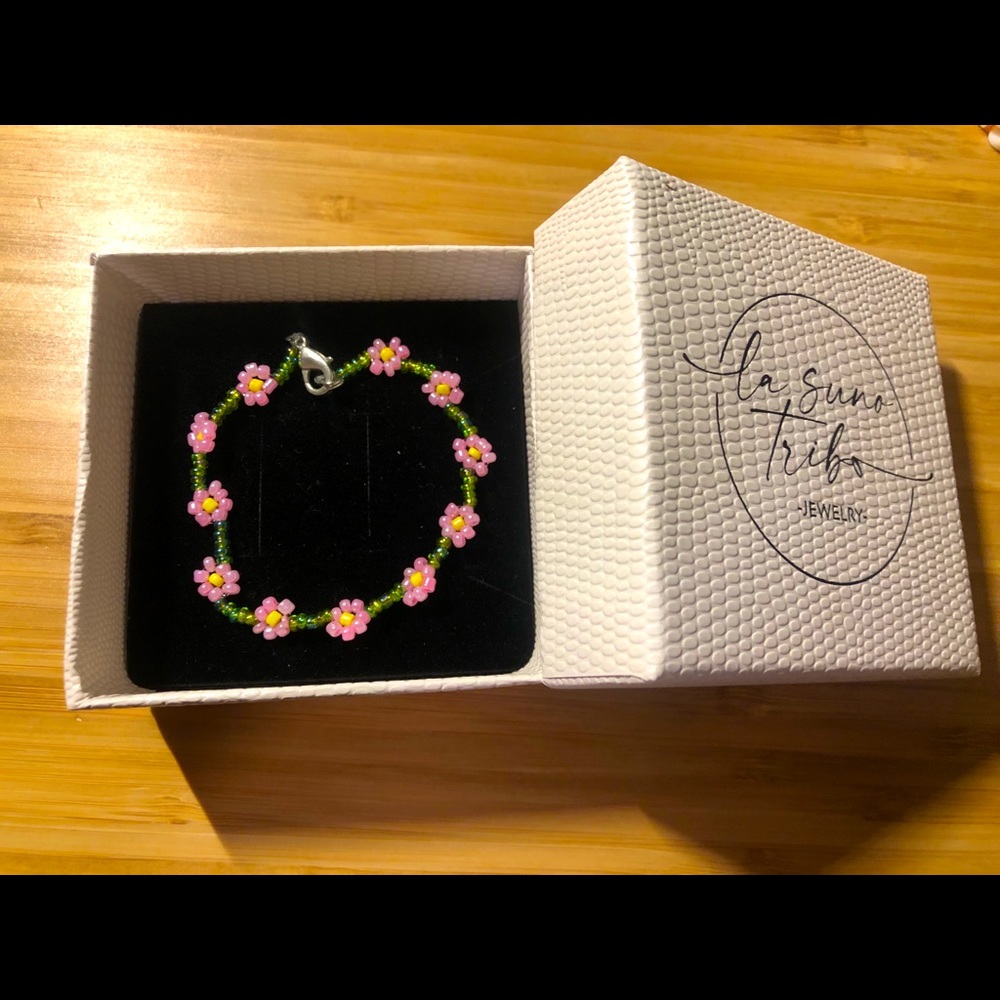 Spring Flower Beaded Bracelets - Picture 2 of 2